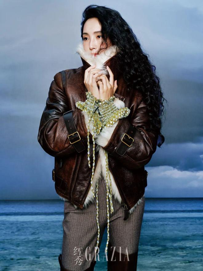 李鸿其 王紫璇 献上我的成熟与纯真