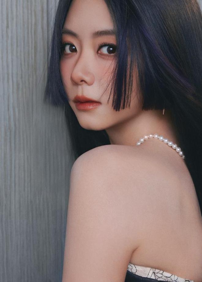 Wallpaper设计奖：谭松韵灵动，周笔畅先锋，刘雨昕挑战末日美学