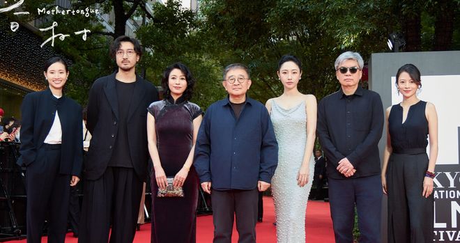 白百何疑开撕王传君！曝沪圈要求文晏给男方撕奖，白百何发文内涵