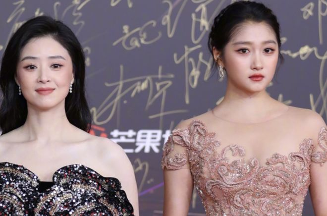 视界大会红毯尴尬瞬间！踩裙子、抢位置，太多人手忙脚乱出状况