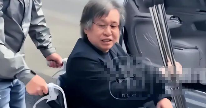 因为攻击郑智化，多个大V被封