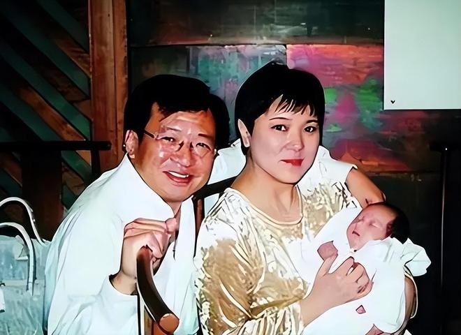 许绍雄走了，伴随在他身上的3个疑问，也该解开了